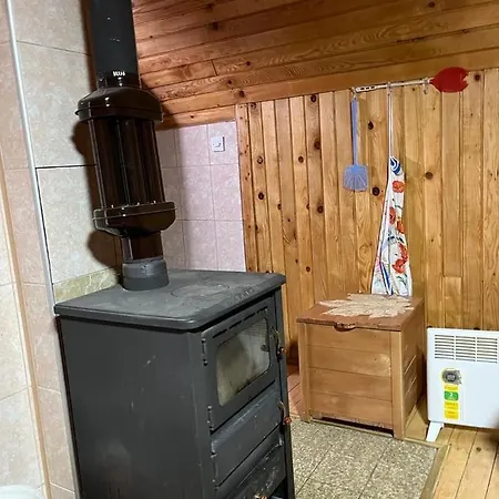 Golija Vikendica Cesta Vrela *