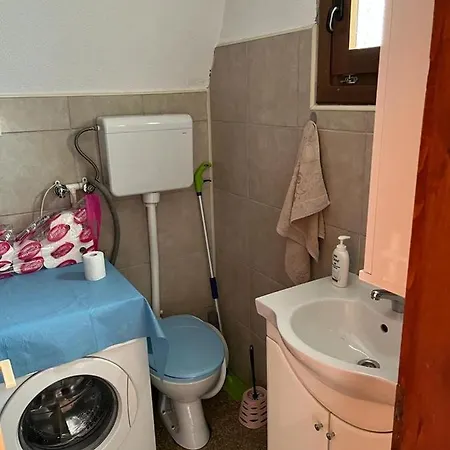 Vakantiehuis Golija Vikendica Cesta Vrela *